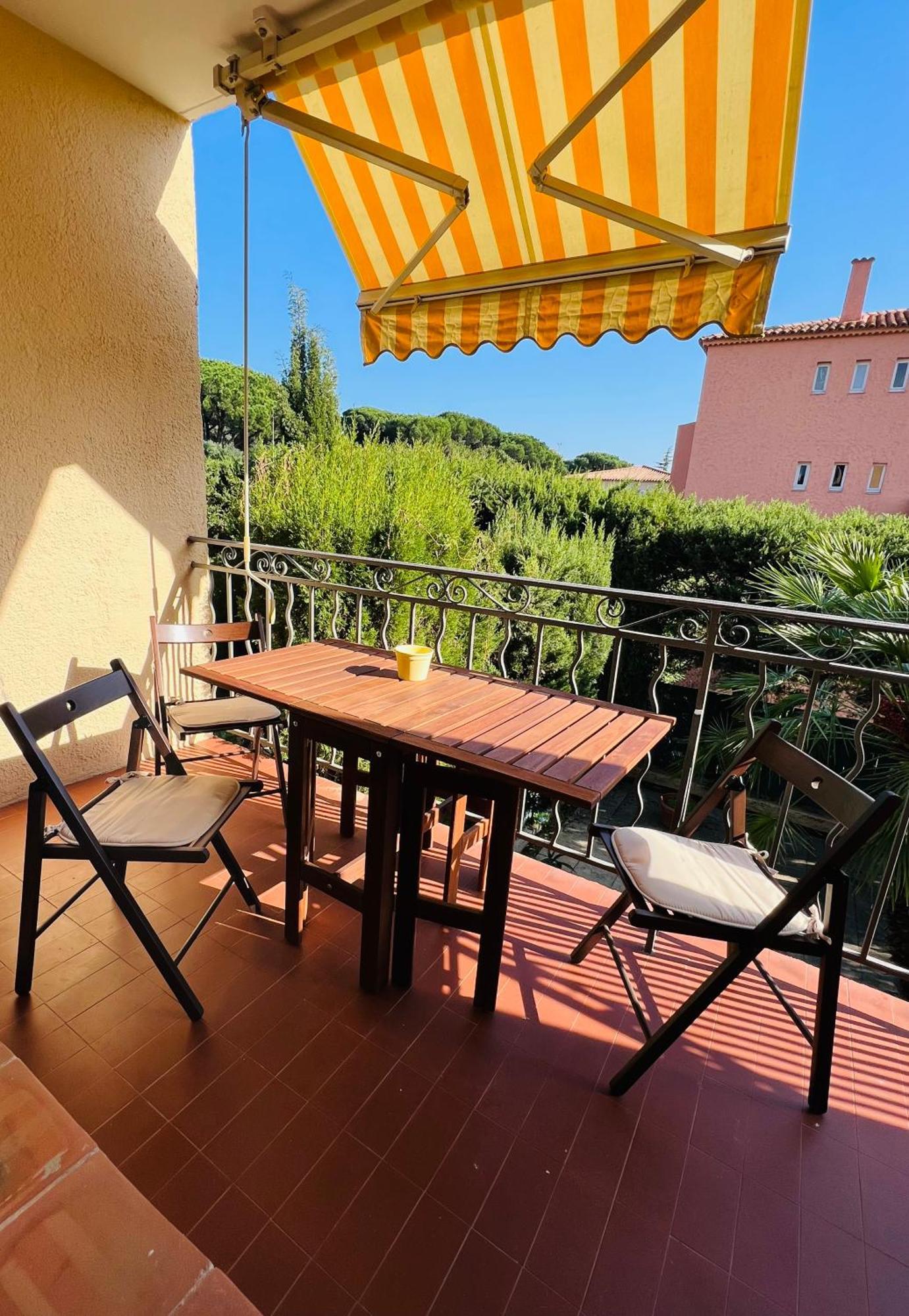 Superbe Appartement Terrasse Et Parking Prive 쎙뜨호뻬 외부 사진
